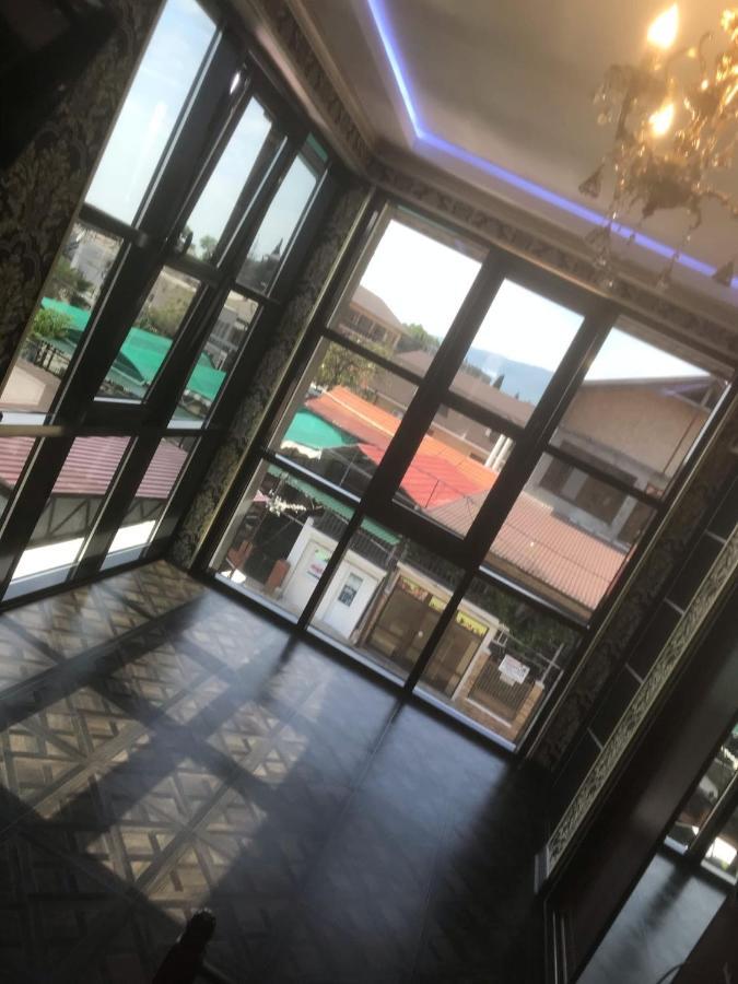 Nina Mini Hotel ガグラ エクステリア 写真