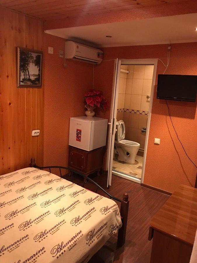 Nina Mini Hotel ガグラ エクステリア 写真